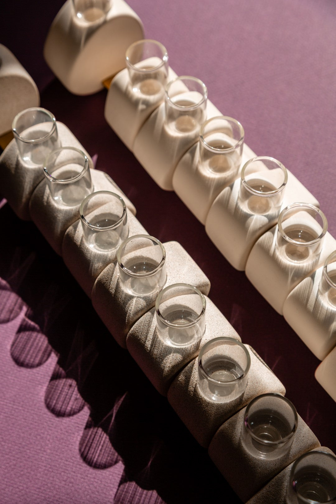 חנוכיית שמן velvart