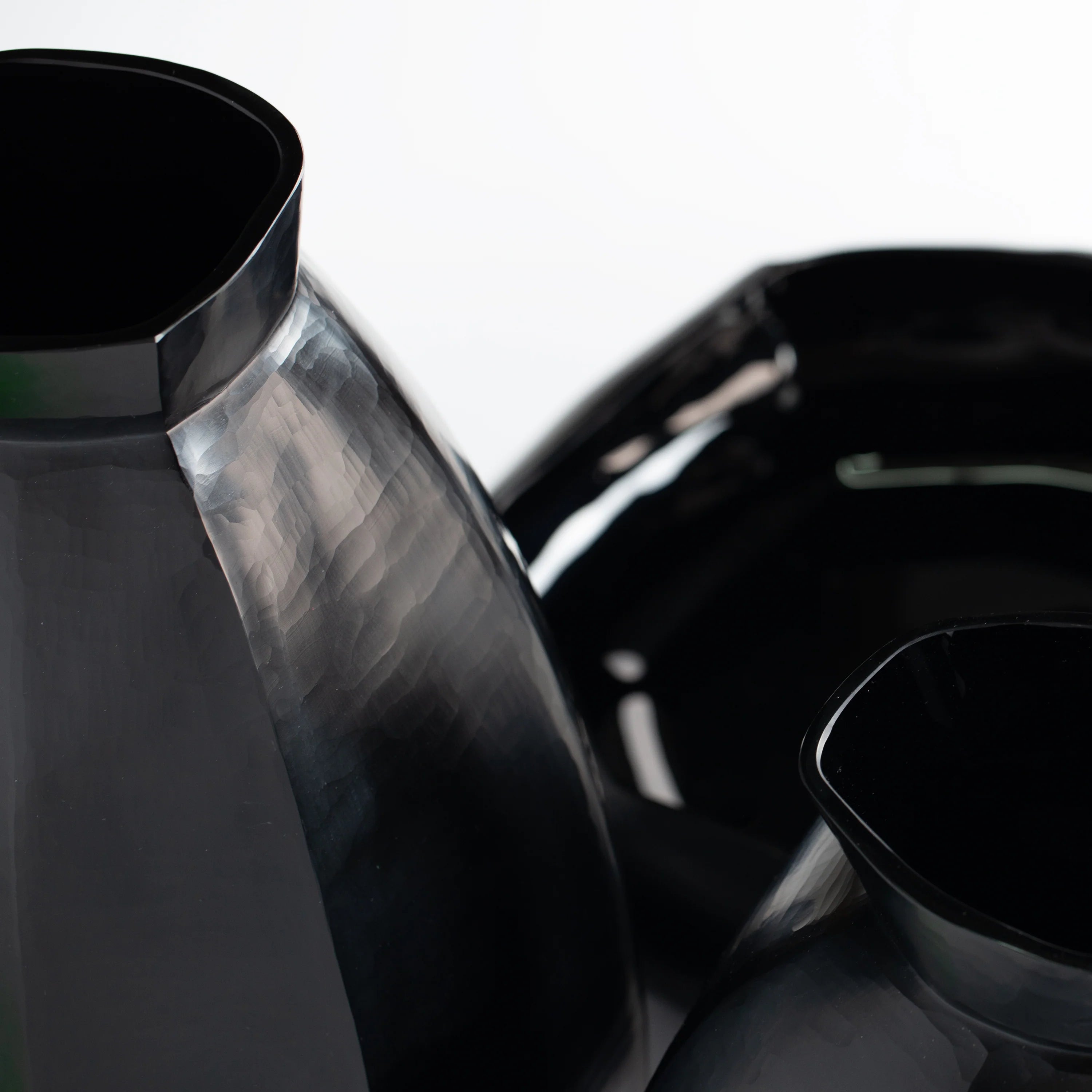 KARAKOL Vase / Bowl - Black