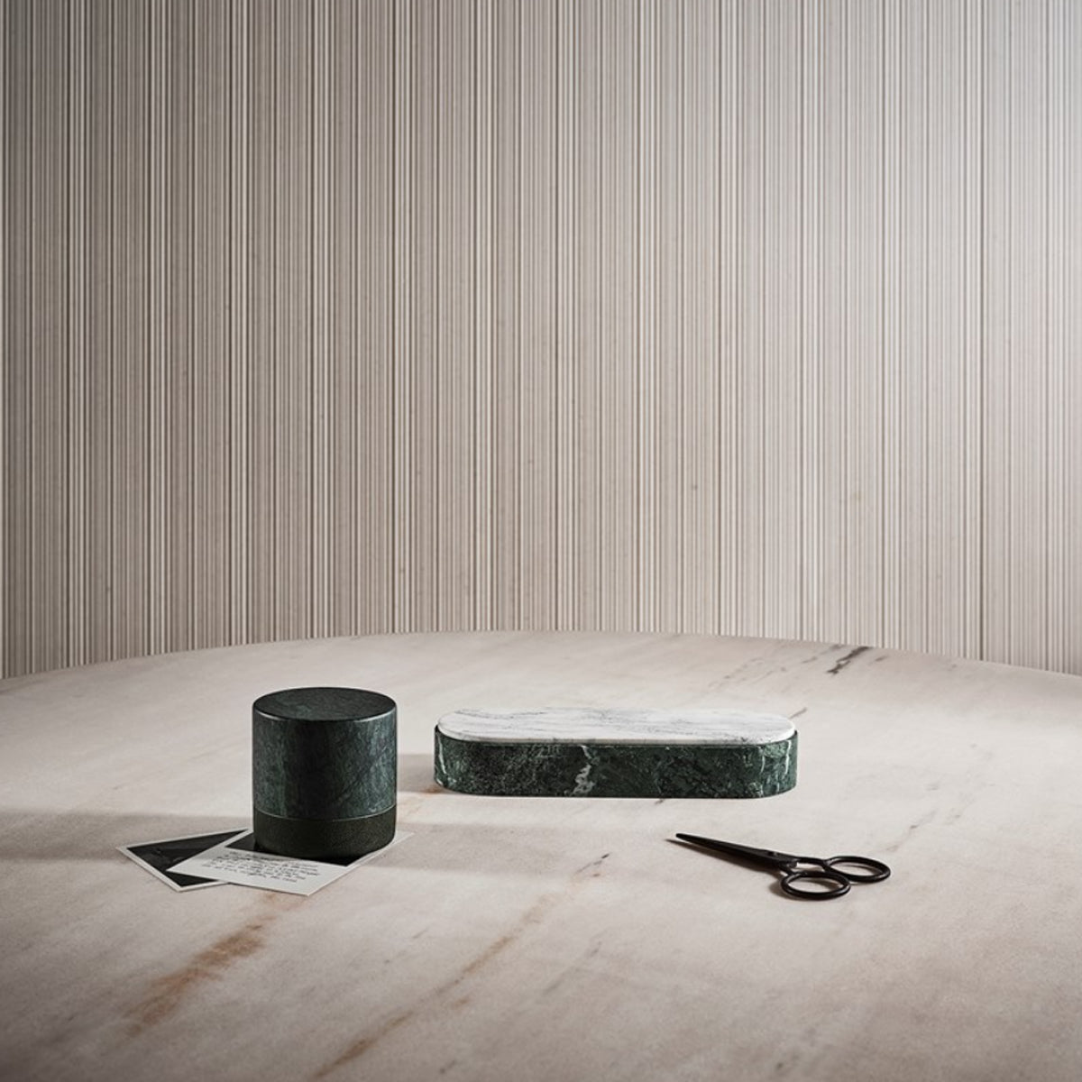 Lui & Lei Container With Lid