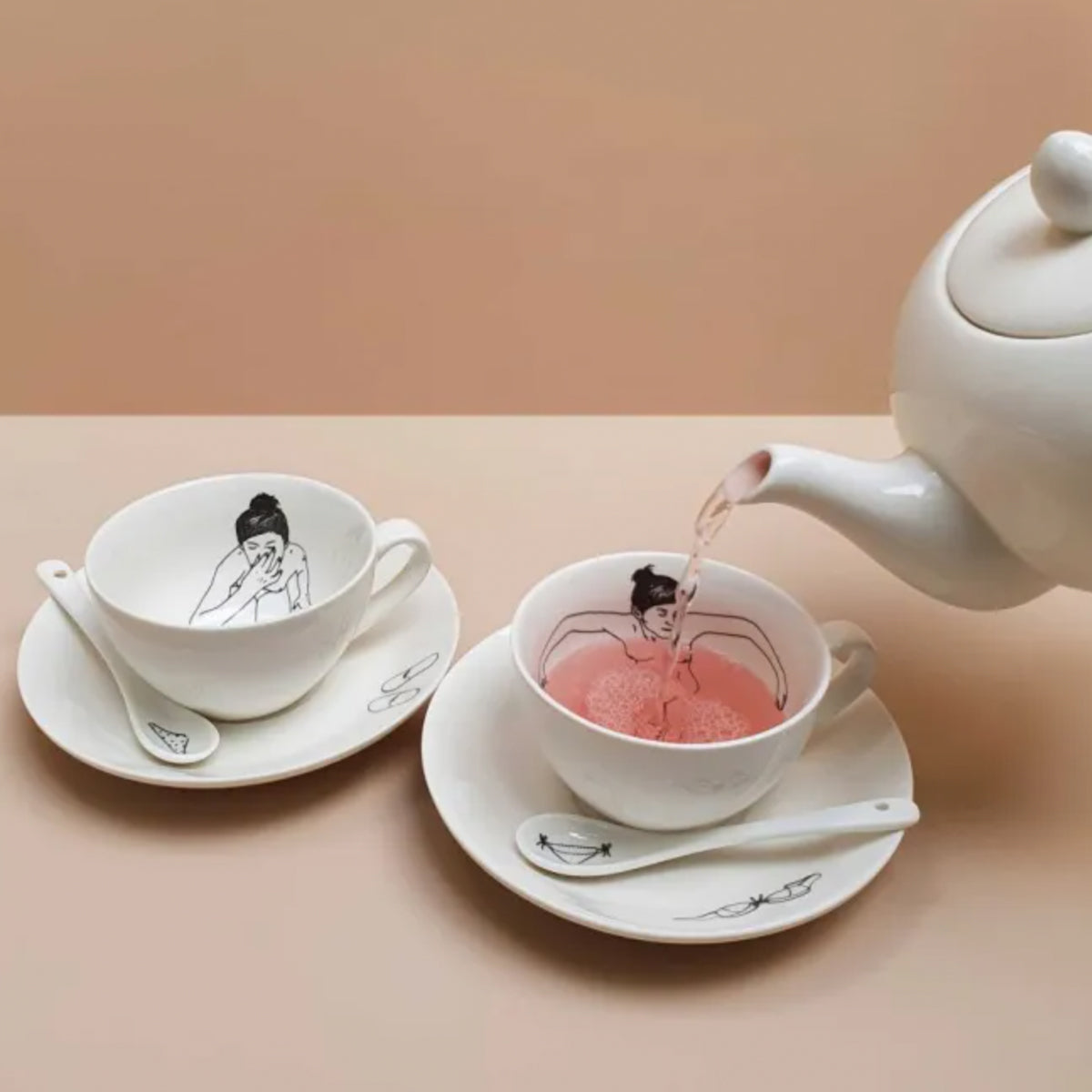 Undressed Ceramic Tea Set