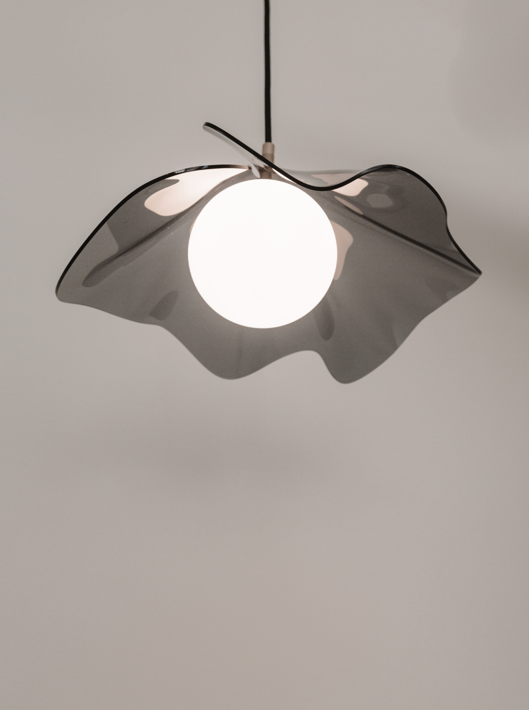 גוף תאורה תלוי מסדרת DESERT LIGHT