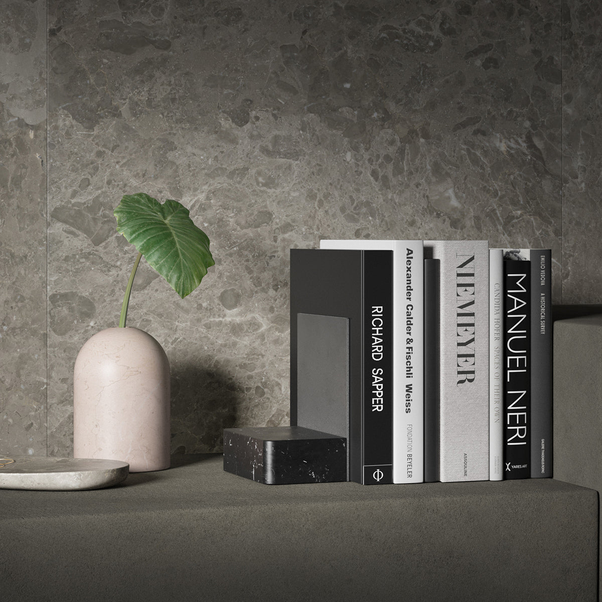 Pietra L08 Bookends Nero Marquinia