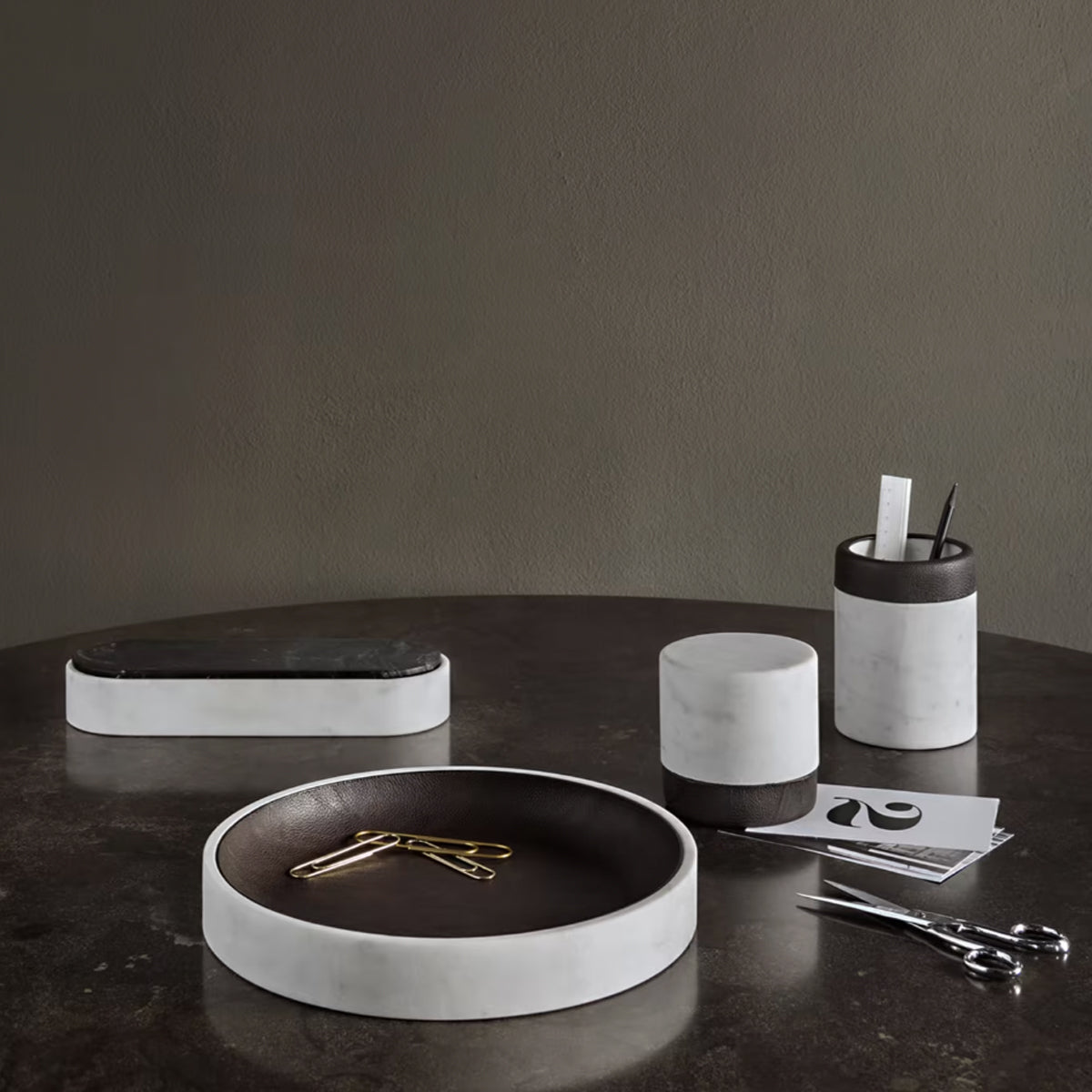 Lui & Lei Container With Lid
